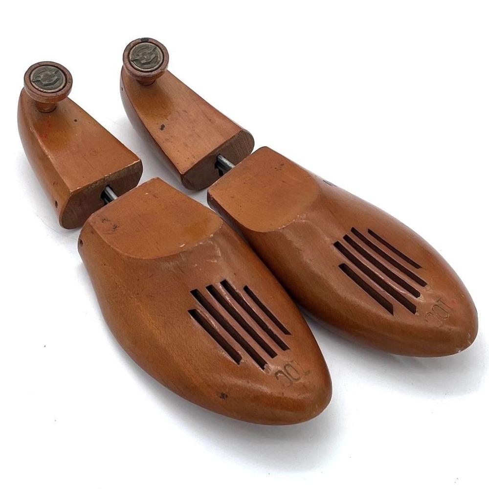VTG Florsheim Wooden Shoe Lasts Size 10C Bespoke Brass Decor Rustic Mens